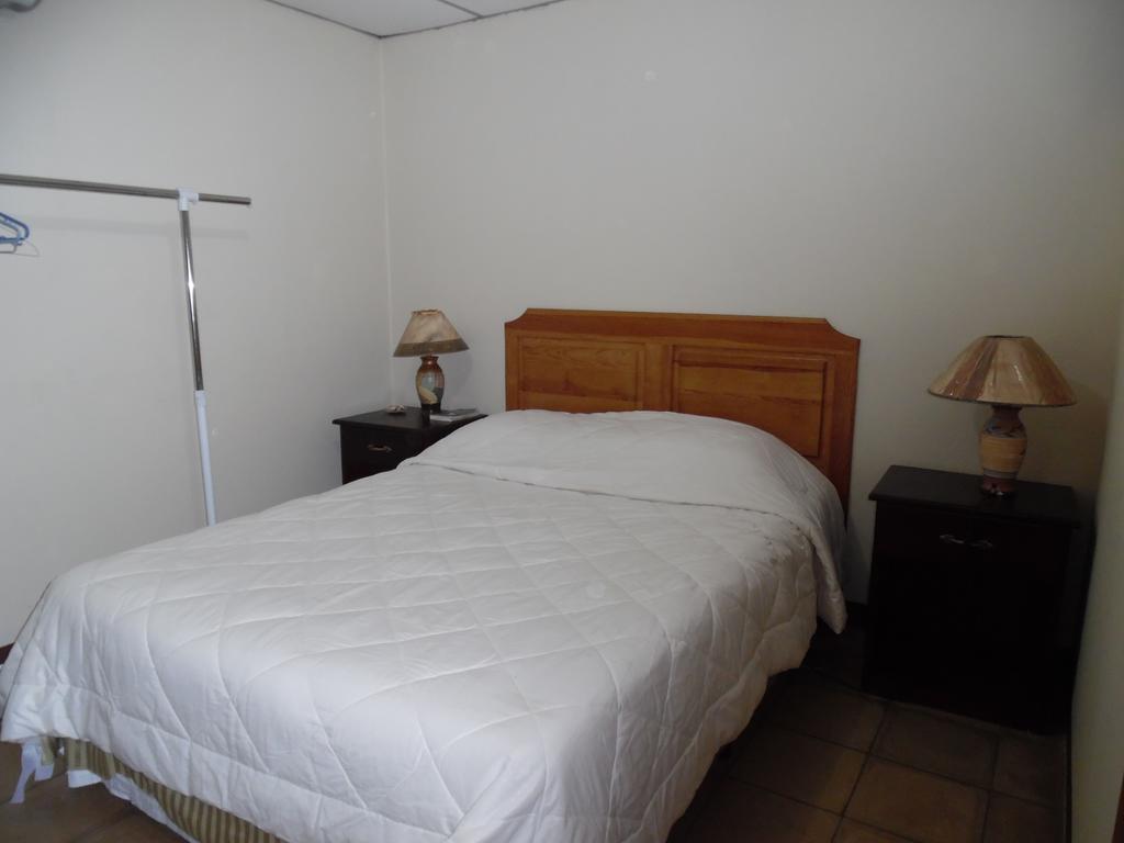 Hostal Casa Los Espinoza Managua Eksteriør billede