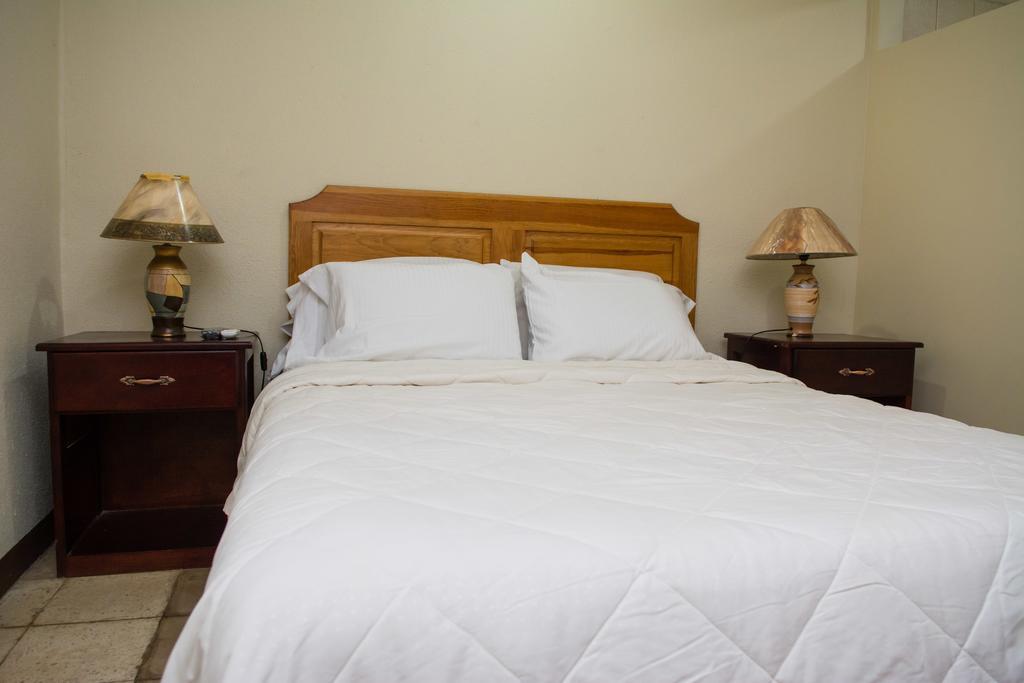 Hostal Casa Los Espinoza Managua Eksteriør billede