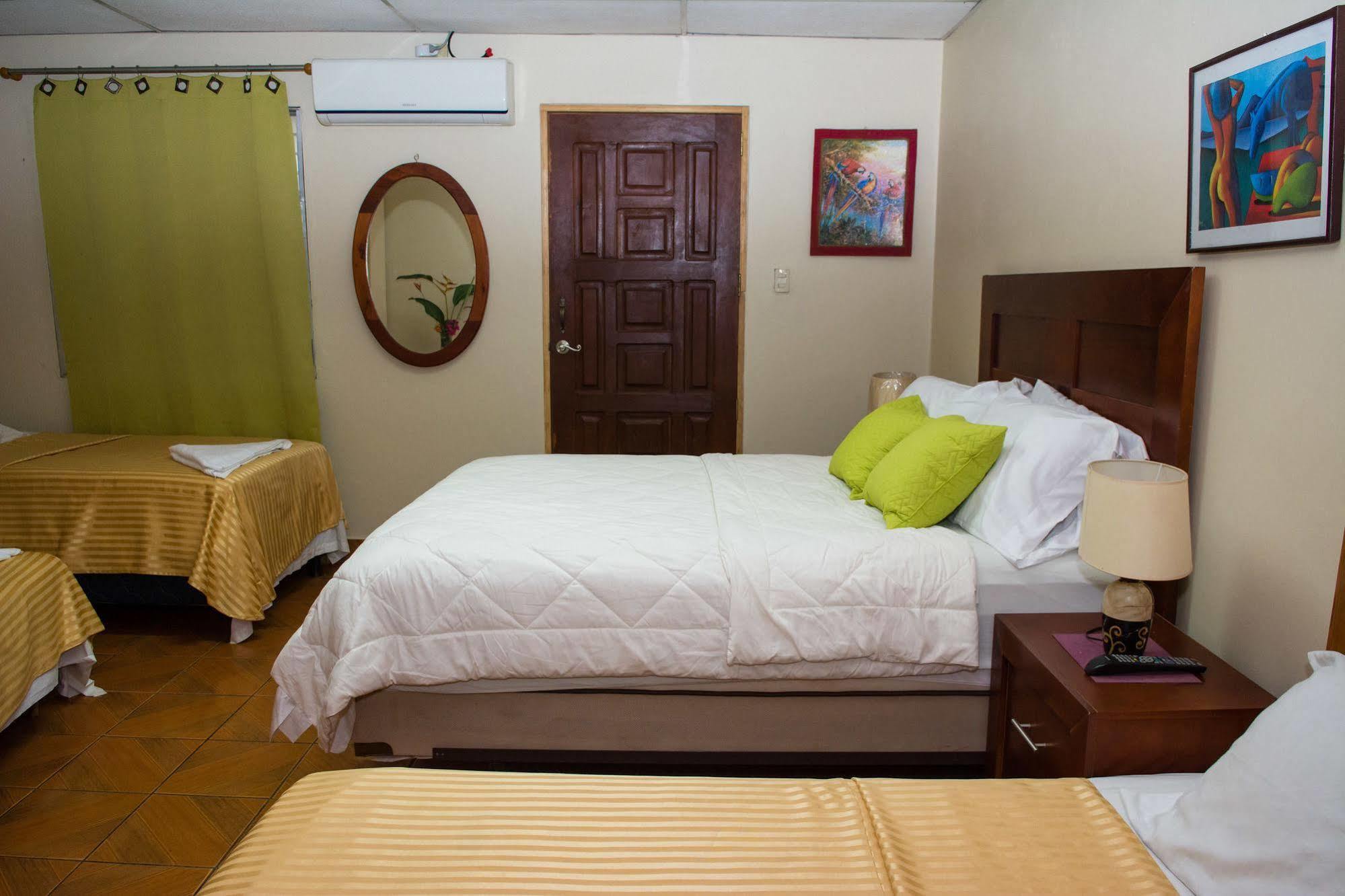 Hostal Casa Los Espinoza Managua Eksteriør billede