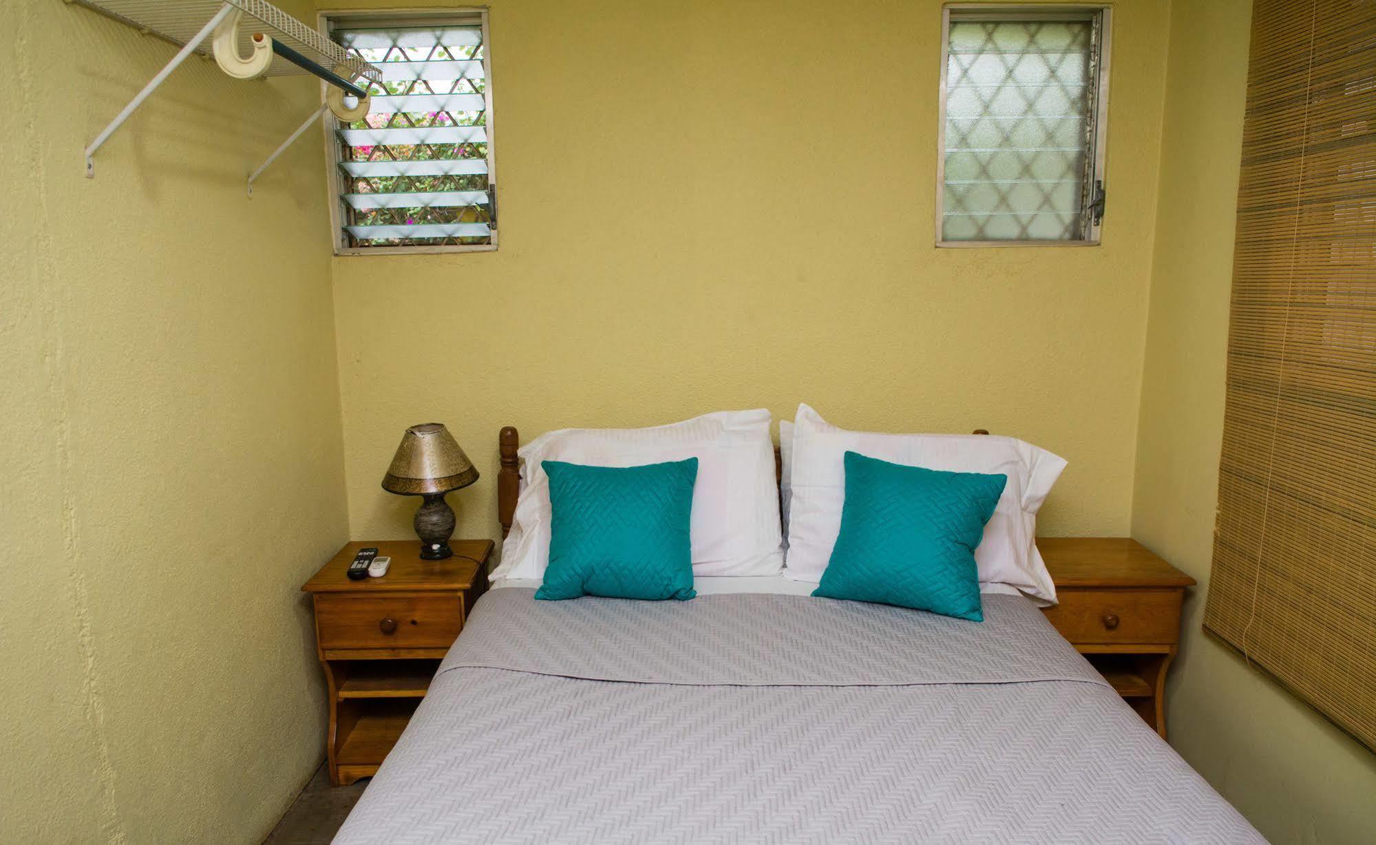 Hostal Casa Los Espinoza Managua Eksteriør billede