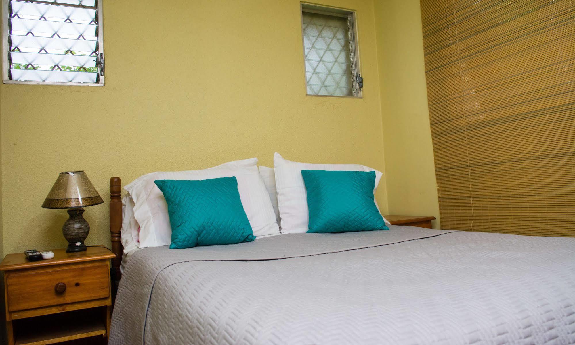 Hostal Casa Los Espinoza Managua Eksteriør billede